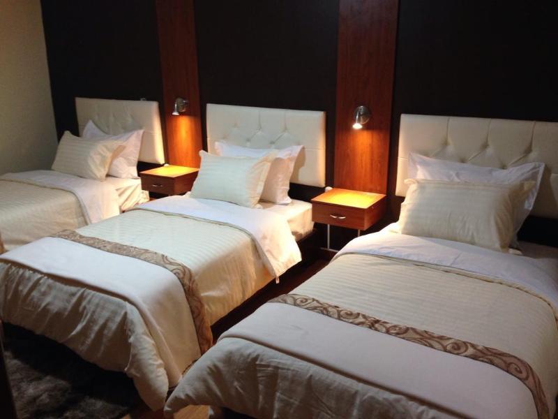Hotel Boutique Castilla De Leon Куенка Екстериор снимка