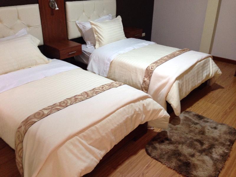 Hotel Boutique Castilla De Leon Куенка Екстериор снимка