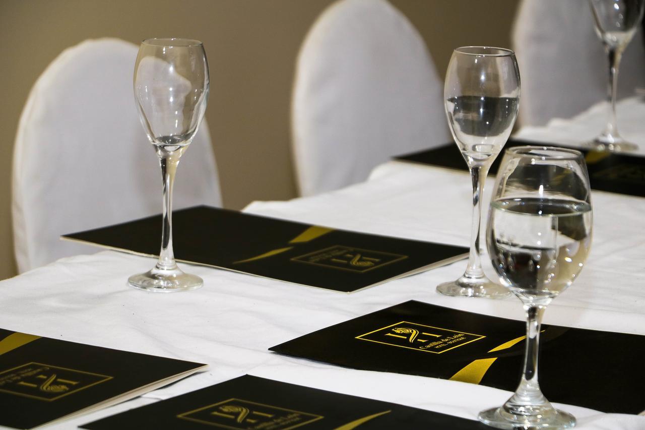 Hotel Boutique Castilla De Leon Куенка Екстериор снимка